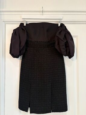 Off the Shoulder Puff Sleeve Dress